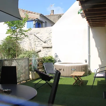 Nyaraló Le Logis Gout - L'oustal Carcassone